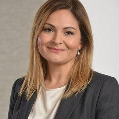 Ozlem Schmidt